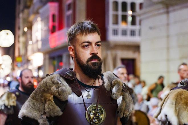 Las mejores imágenes del desfile de tropas y legiones de Cartaghineses y Romanos