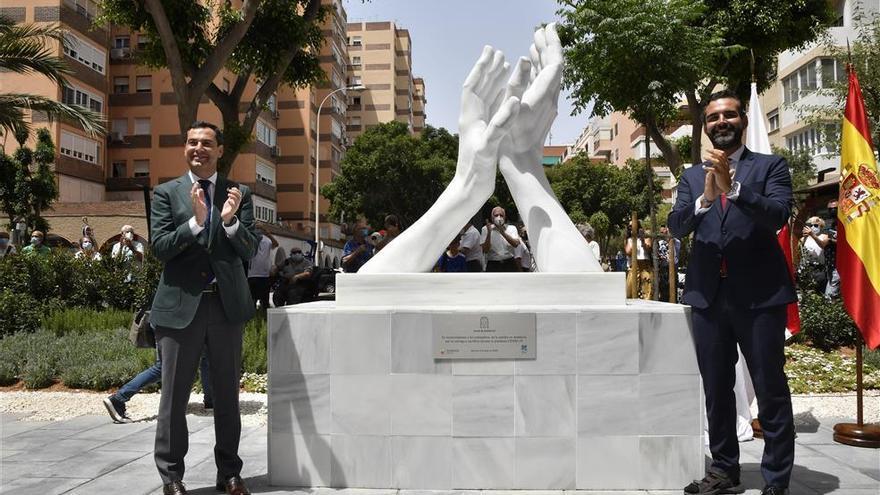 Moreno anuncia una &quot;mejora&quot; de las condiciones laborales para sanitarios