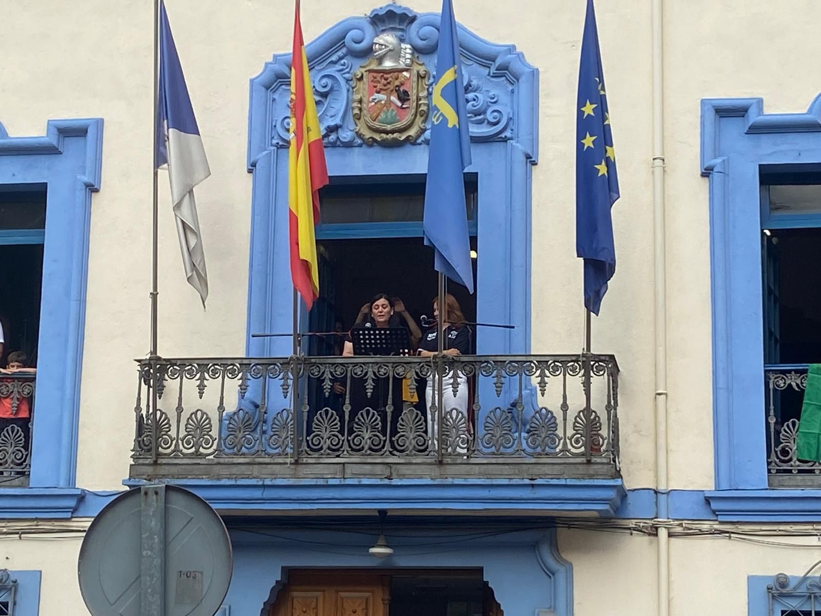 El pregón de Santiago y Santa Ana, en imágenes