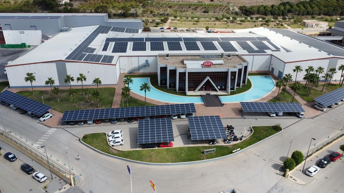 Las instalaciones de Trops quieren servir de apoyo al agroturismo en la Axarquía