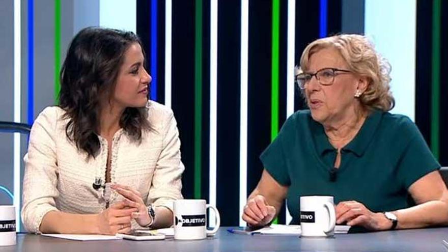 Arrimadas y Carmena, durante el debate.