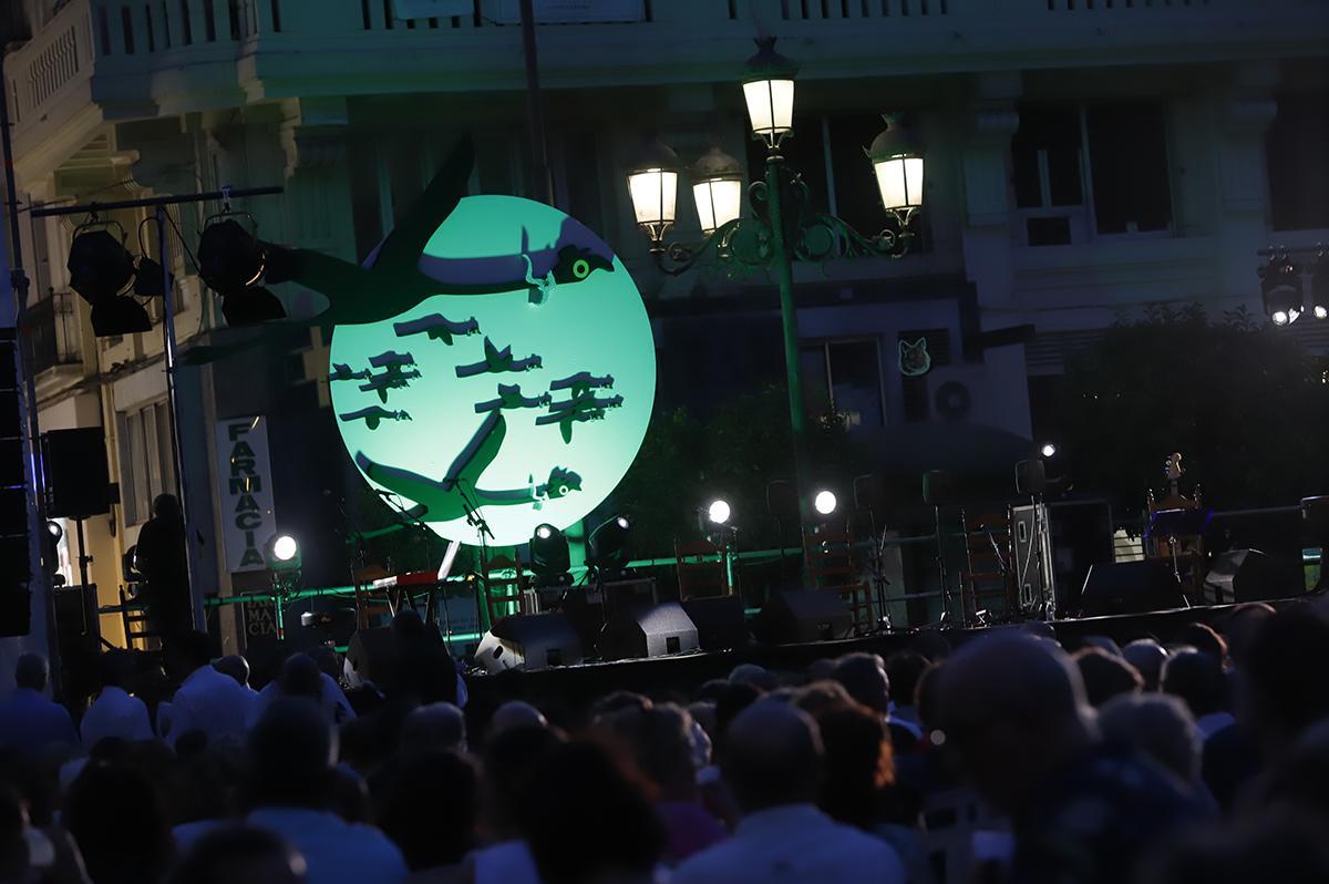Ambiente de la Noche Blanca del Flamenco
