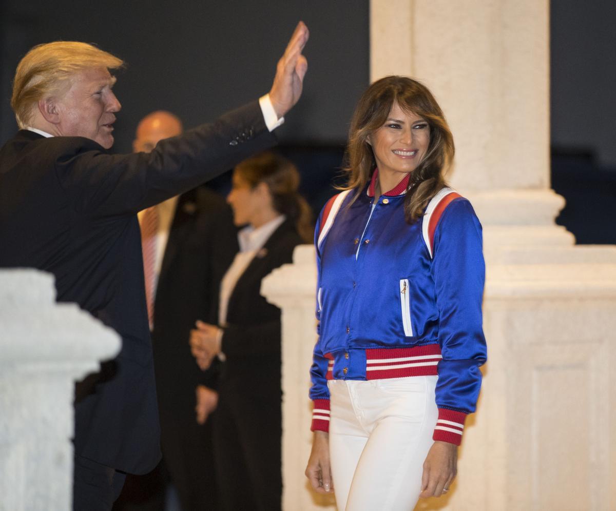 El look 'cheerleader' de Melania Trump