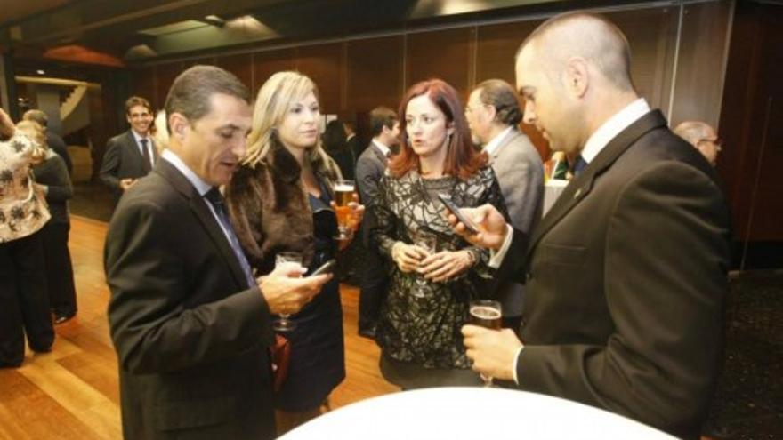 El hotel Nelva de Murcia acoge una noche de gala contra el cancer