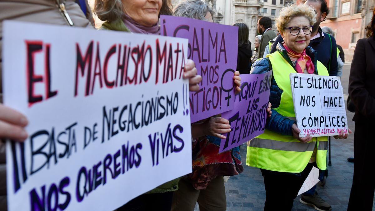 La jueza deja en libertad provisional al acusado de secuestrar a Salma tras casi dos años encerrada en una casa de Murcia