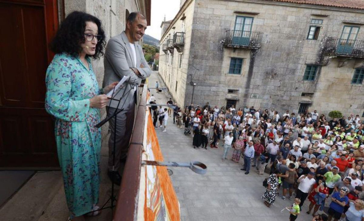 Lorena Nieto recibe su premio. | FdV