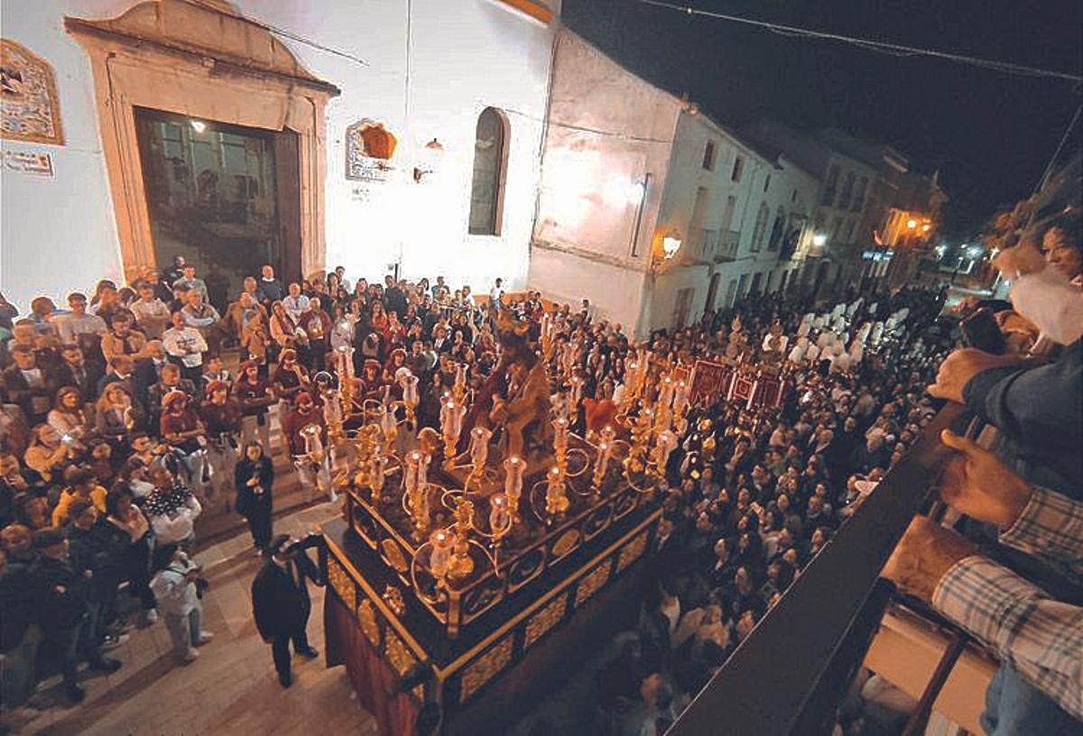Nuestro Padre en su coronación de espinas.