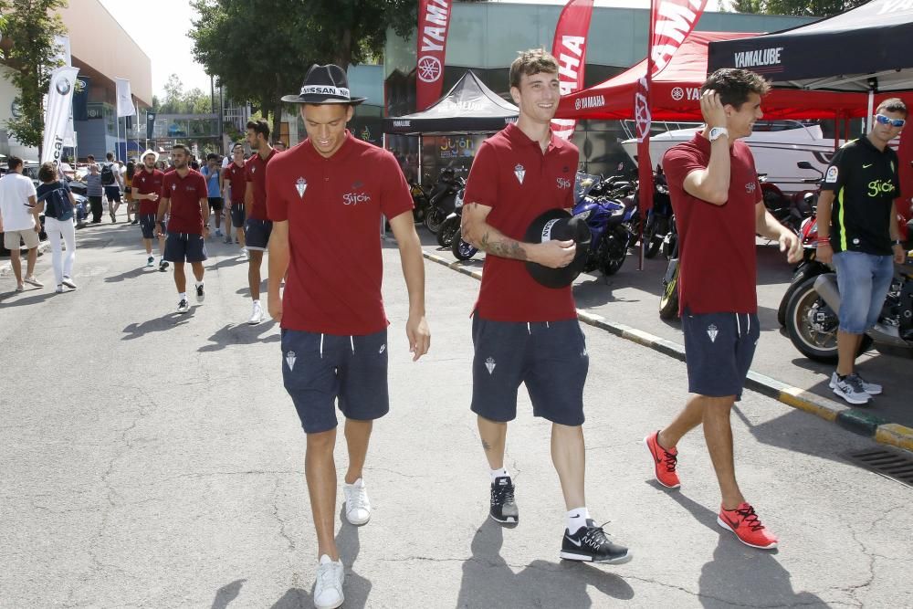 Visita del Sporting de Gijón a la Feria de Muestras de Asturias