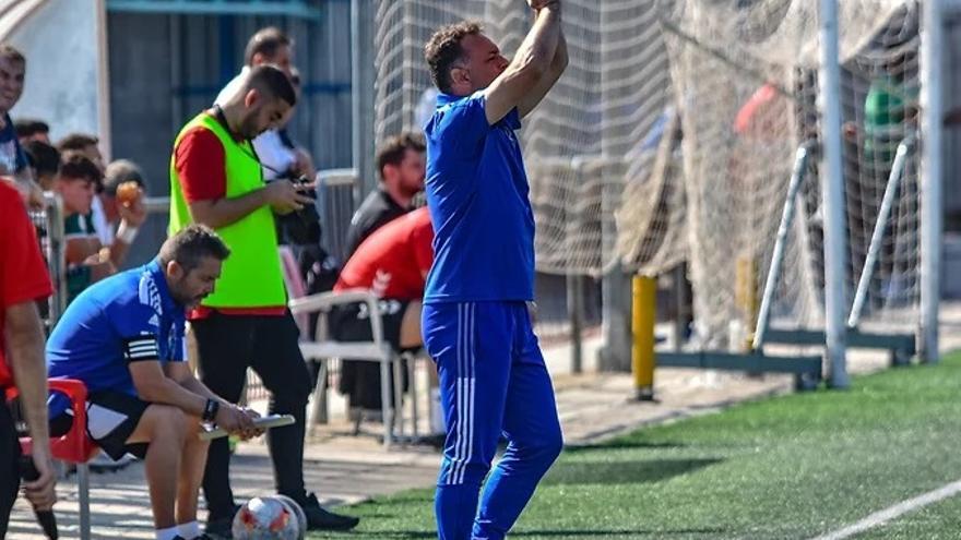 Pedro Díaz, nuevo técnico del Talavera que debutará contra el Córdoba CF, en El Arcángel.