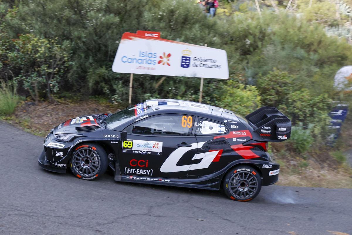 Rovanperä en uno de los tramos del Rally Islas Canarias.