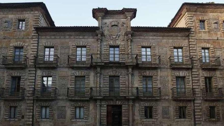 Palacio de Camposagrado, sede de la Escuela de Arte.