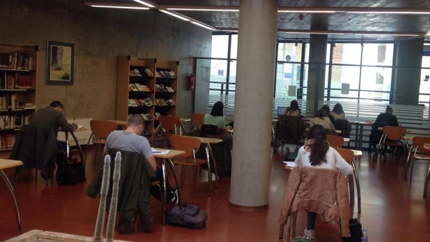 La biblioteca la Cova Gran vuelve a abrir 24 horas