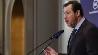 Óscar Puente desvincula el cese del presidente de Renfe de las averías: “No se le puede culpar a él… Ni a mí”