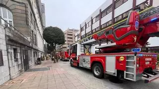 Una mujer herida en un incendio en el teatro Campoamor de Oviedo: así fue el simulacro de los Bomberos
