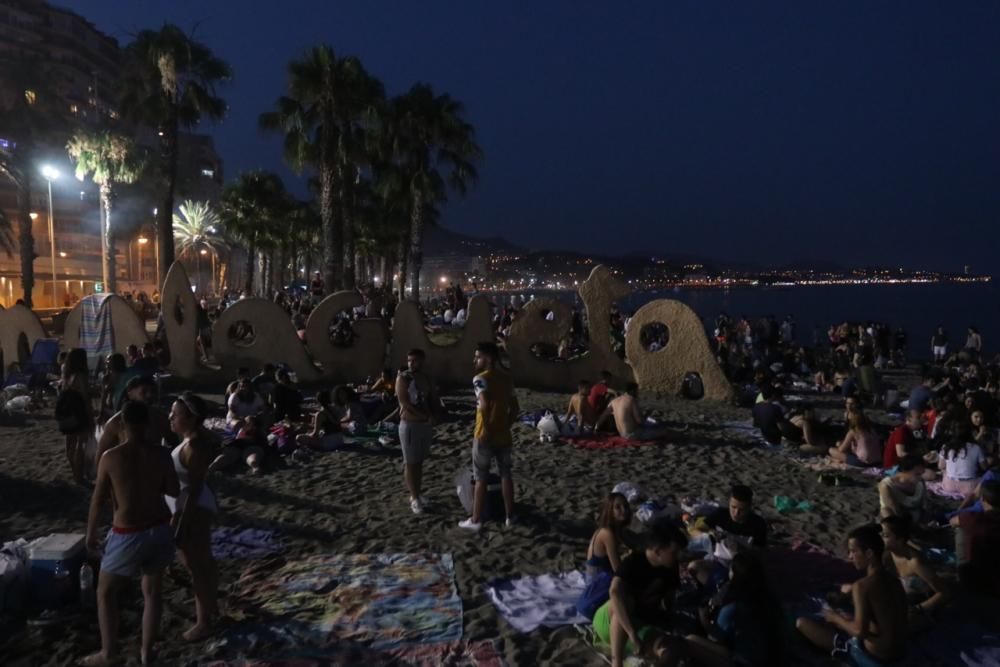 Málaga celebra la noche de San Juan en sus playas