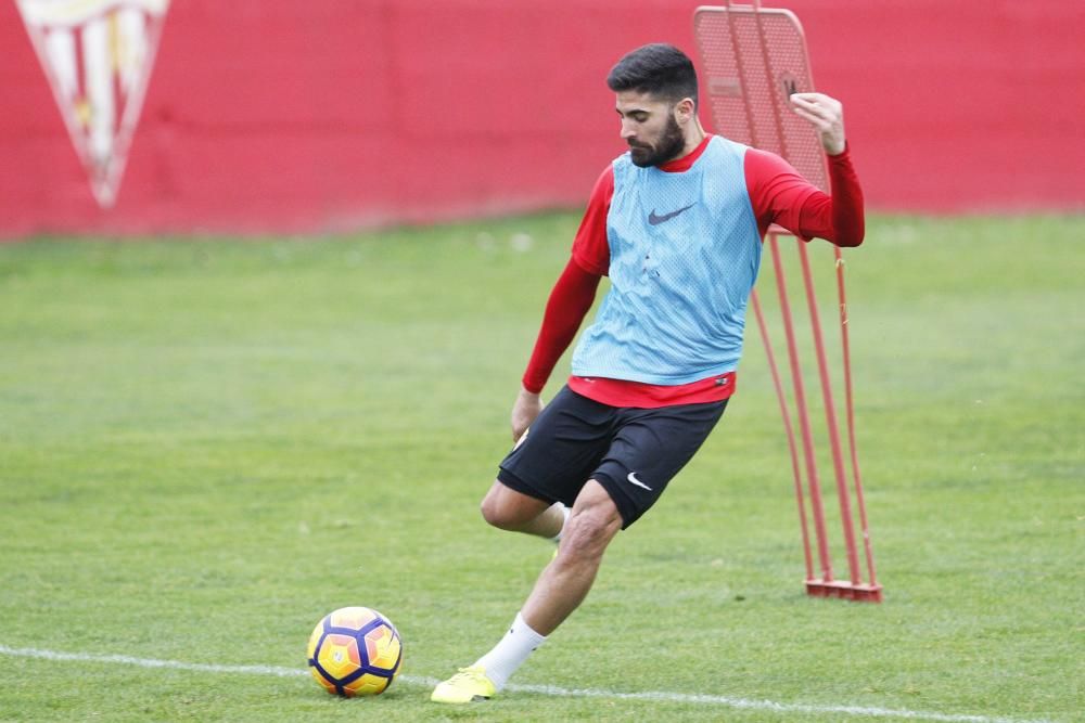 Rubi dirige su primer entrenamiento como técnico del Sporting