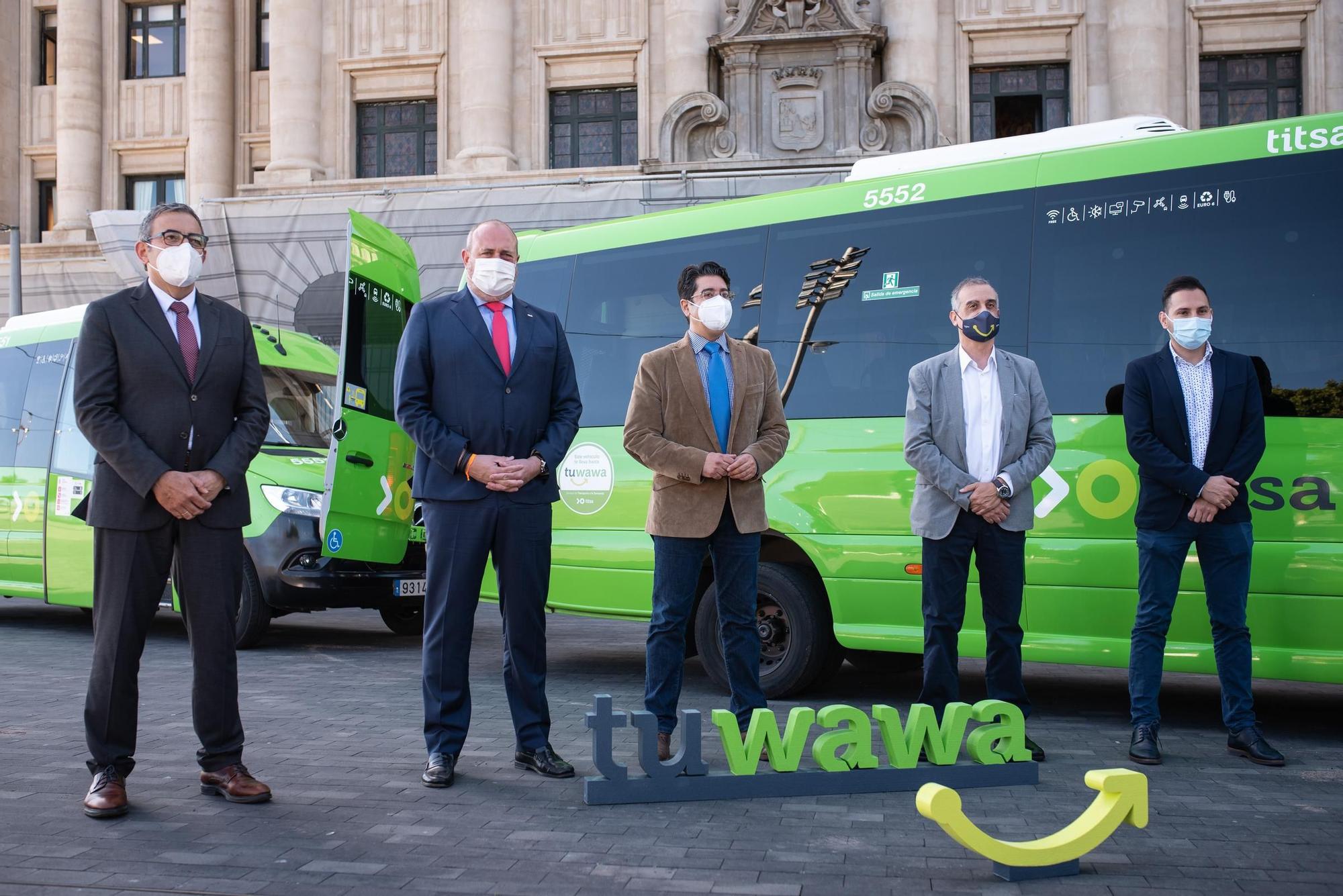 Presentación del servicio de transporte público en guagua a demanda, ‘Tuwawa’