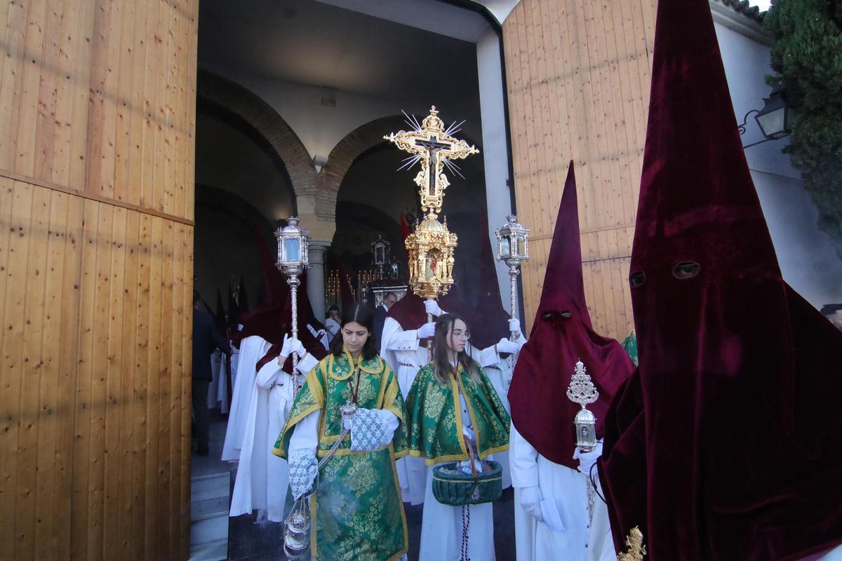 La Hermandad de la Vera Cruz en la tarde del Lunes Santo La Hermandad de la Vera Cruz en la tarde del Lunes Santo