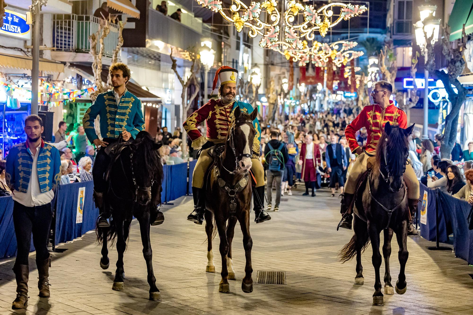 Representación del Hallazgo de la Virgen del Sufragio y Ofrenda de flores en Benidorm