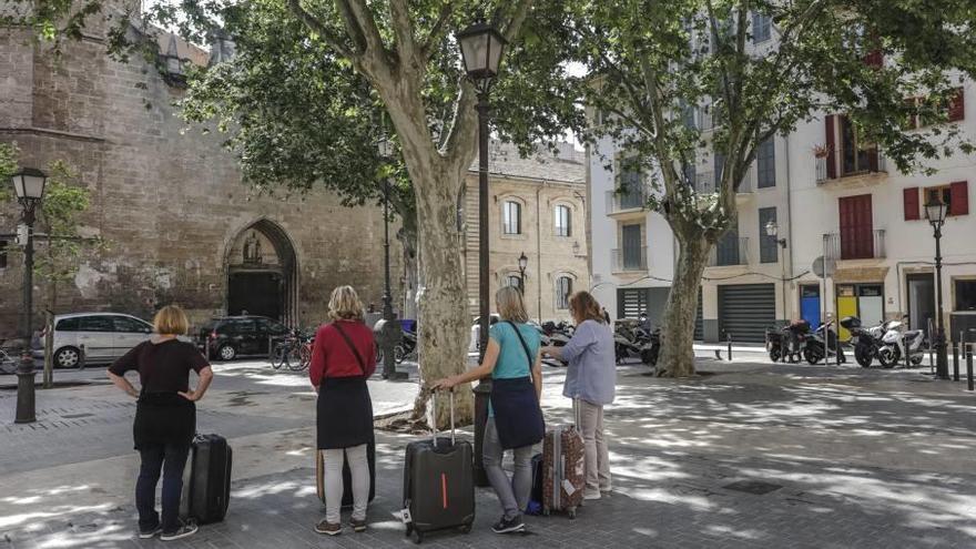 Los turistas están desplazando a la población local en algunos barrios de Palma.
