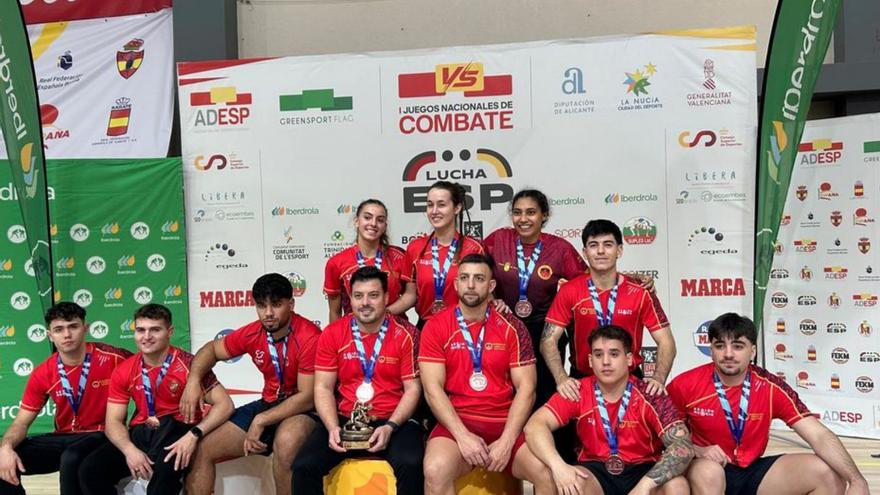 Los luchadores de la Federación Murciana en el Nacional. | FLODARM