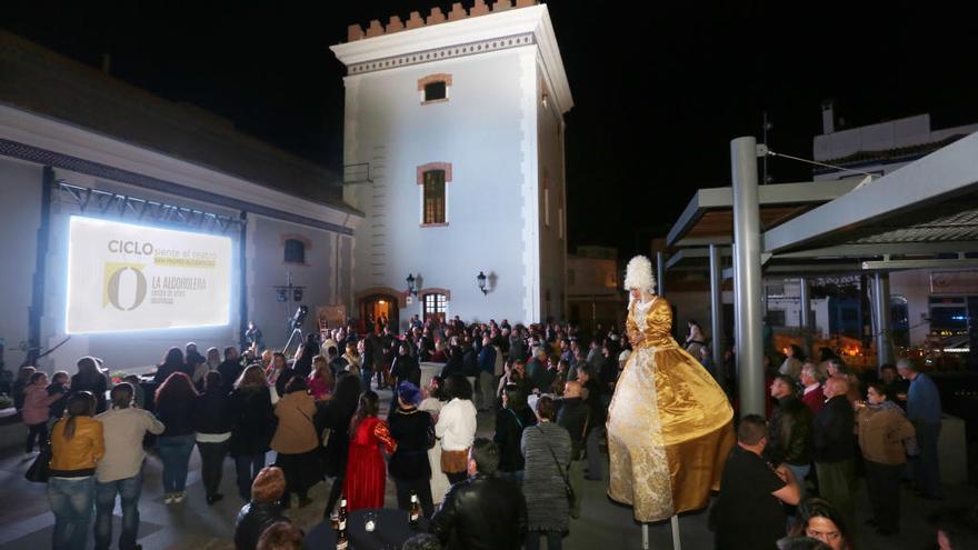 Un momento del acto cultural del jueves en el Centro de Artes Escénicas La Alcoholera, en San Pedro.