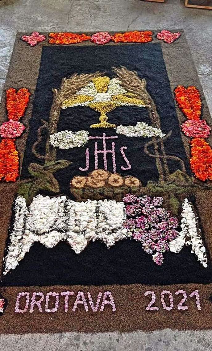 Las alfombras de flores vuelven a la Villa