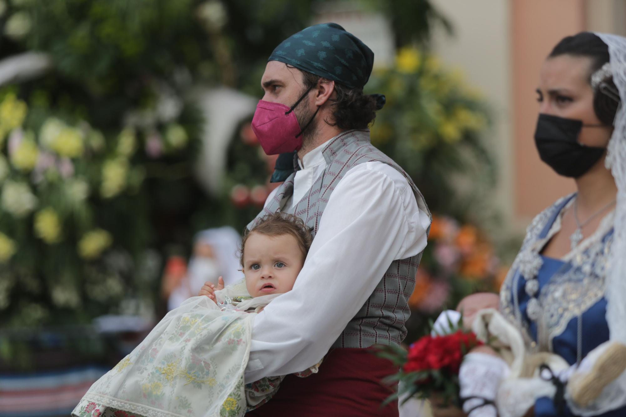 Búscate en el segundo día de Ofrenda por la calle de la Mar (entre las 19.00 y las 20.00 horas)