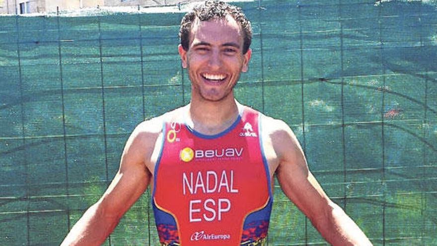 Nadal, con la bandera mallorquina en Pontevedra.