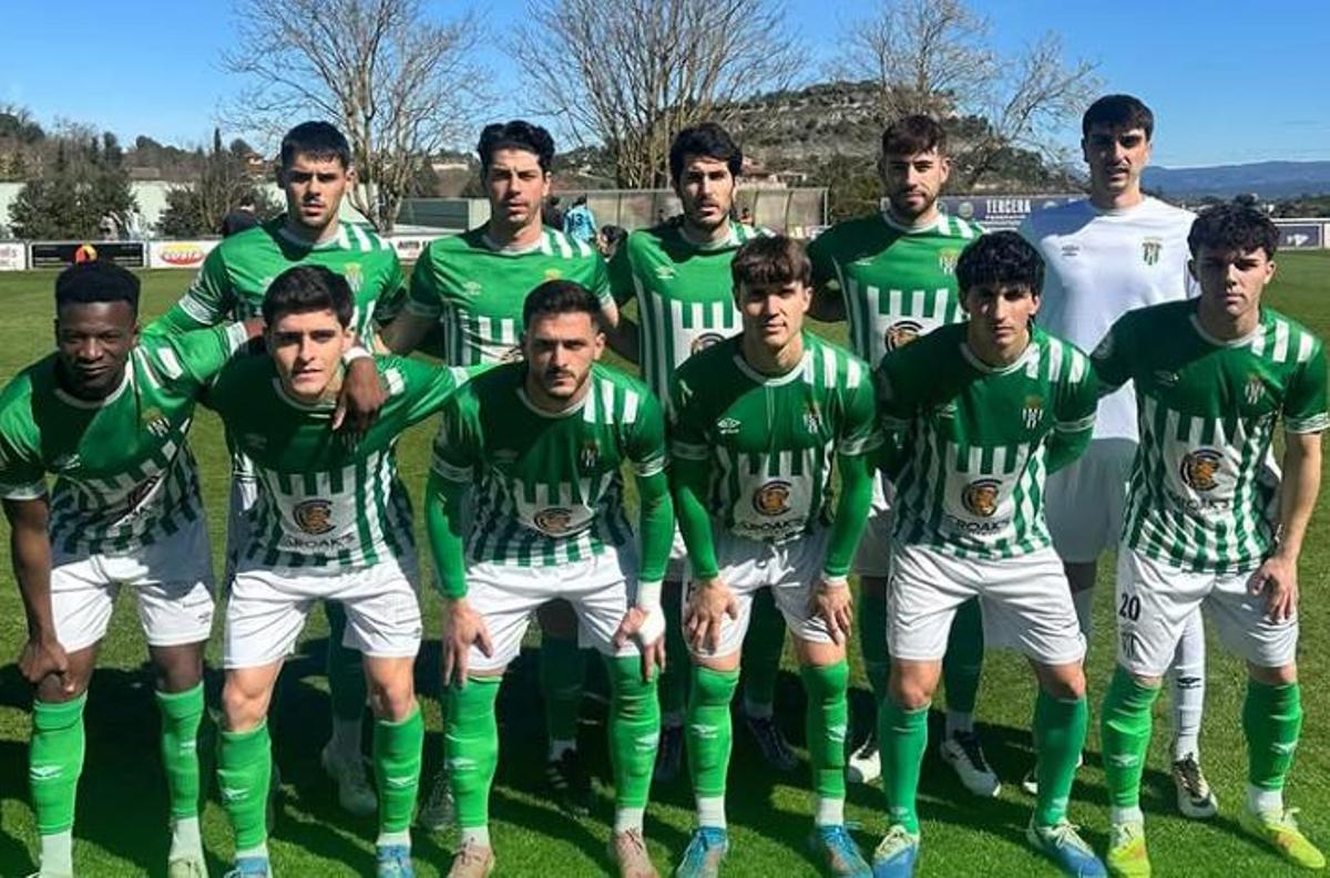 L'onze del Peralada a Tona.