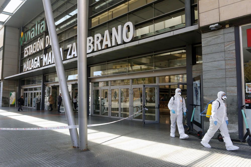 Desinfección en la Estación María Zambrano.