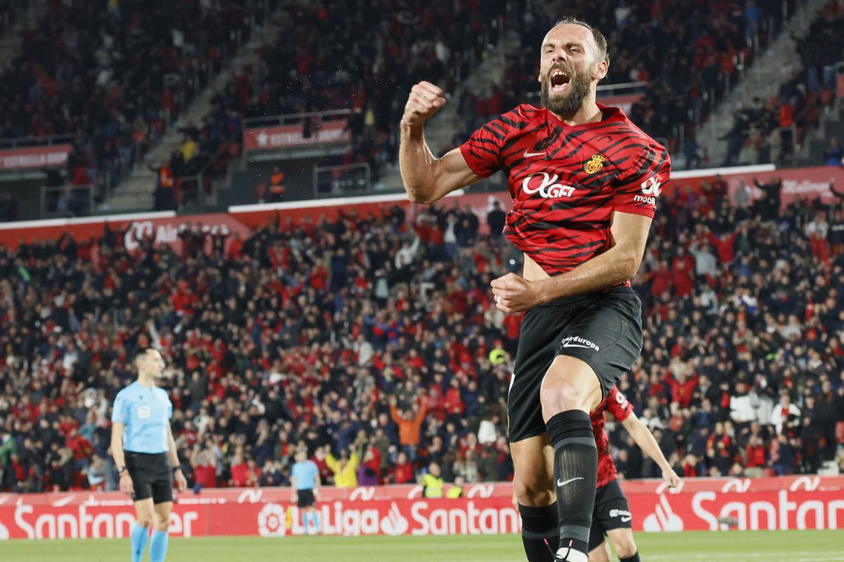 Muriqi celebra el gol que marcó ante el Villarreal.