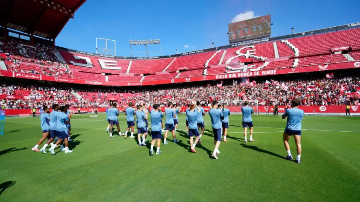 Puertas abiertas para Betis y Sevilla antes del derbi
