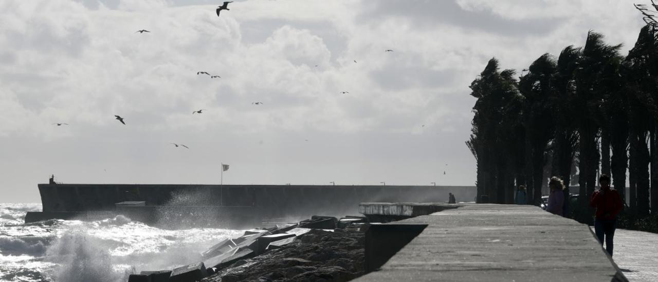 Temporal costero en Málaga, en una imagen de archivo.