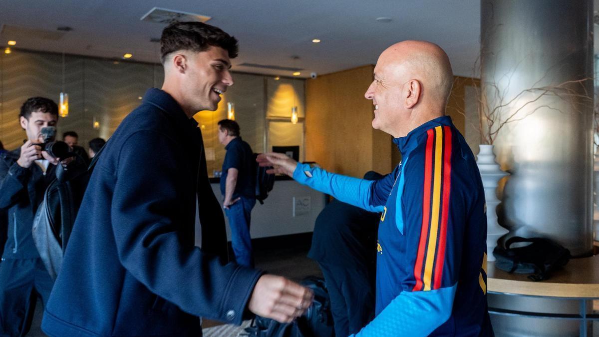 VICENT ABRIL A SU LLEGADA A LA SUB-21