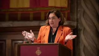 Colau sale al rescate de Yolanda Díaz tras las presiones de Podemos: "Lo que hay que hacer es apoyarla"
