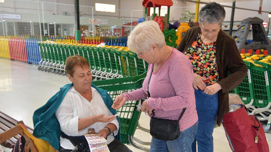 Telde continúa en racha y recibe un premio de 350.000 euros de la ONCE