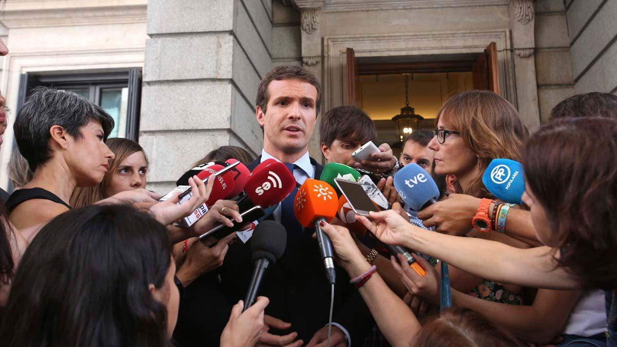 Casado sobre el caso de Carmen Montón: No voy a hacer lo que ellos hicieron conmigo.