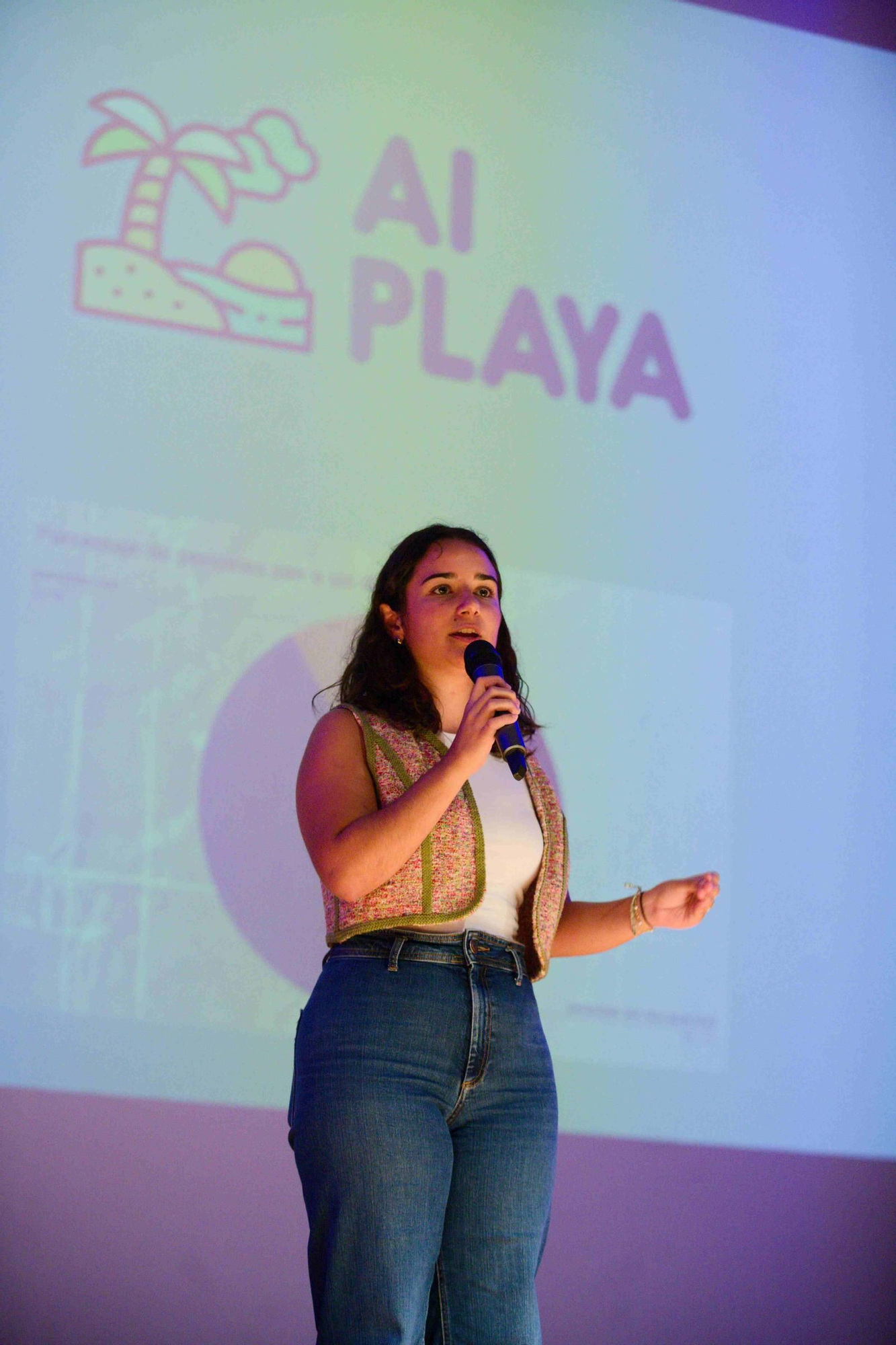 Castellón vibra con la final del Hackathon Cámara 2025