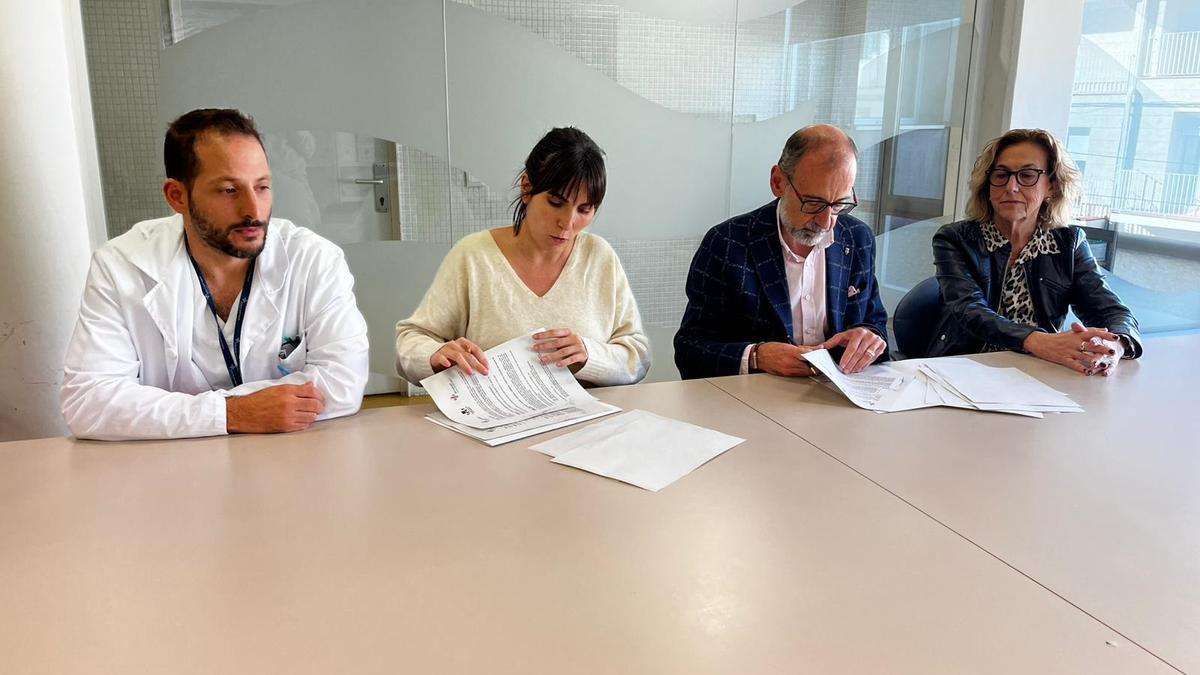 Signatura del conveni per a la incorporació de la professional.