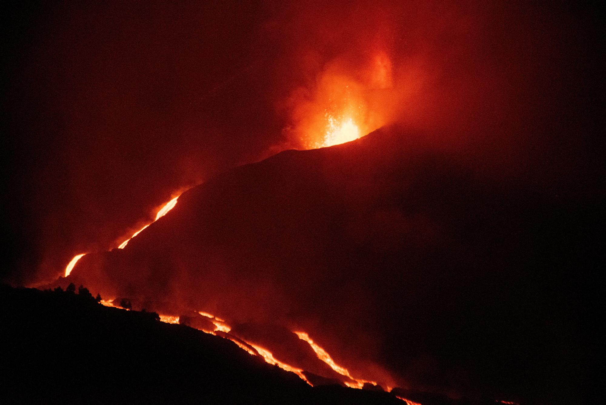 Avance de la colada de lava del volcán de La Palma