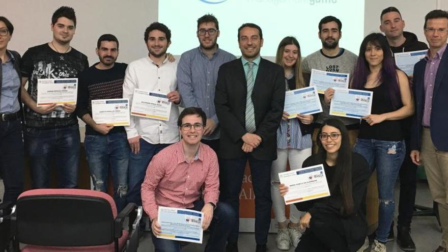 Ganadores del juego de simulación Manga Management Game de Económicas