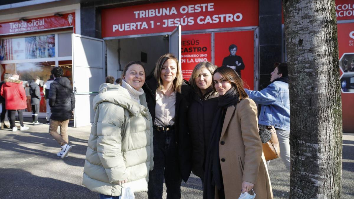 Por la izquierda, Florinda Palacio, Iratxe Pérez, Sandra Díaz, Iratxe Pérez y Emilio Díaz. | Marcos León