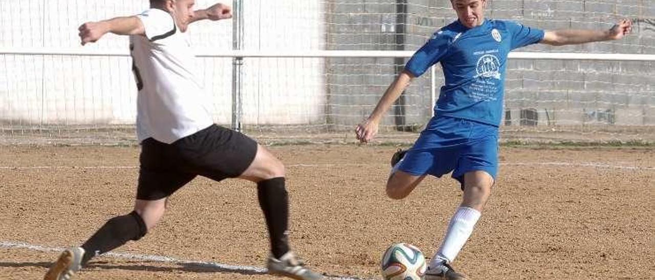 El Rayo Villalegre-Oviedo06, en el campo de La Luz.