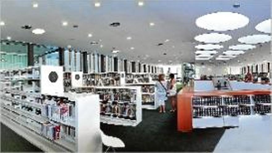 Lloret La nova biblioteca obre portes a la Casa de Cultura