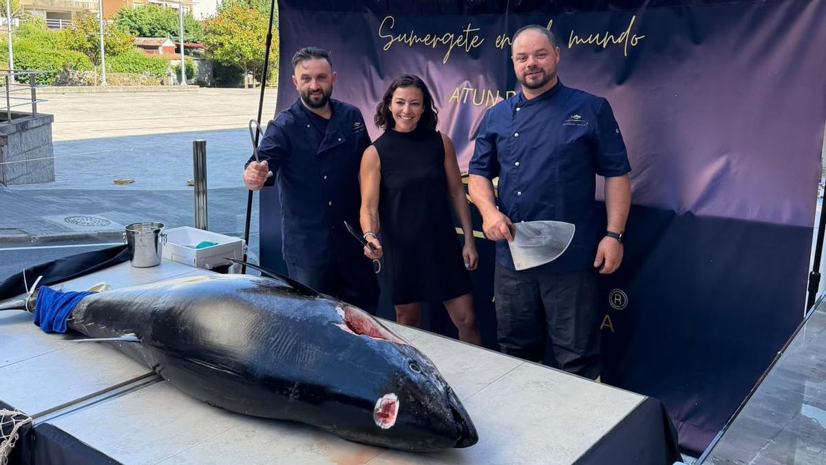 El ronqueo ofrecido por la firma vilagarciana Novomar Arousa en Sanxenxo.