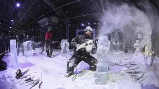 Comienza el Ice Festival en Madrid con esculturas de hielo de artistas de todo el mundo