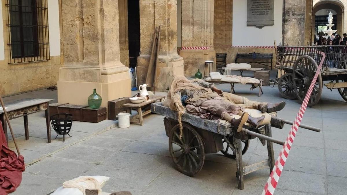 El Rectorado de Sevilla, durante la grabación de El Joven Sherlock.