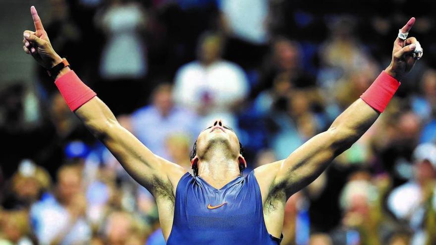 Rafel Nadal celebra el triunfo ante Thiem en el Abierto de Estados Unidos.