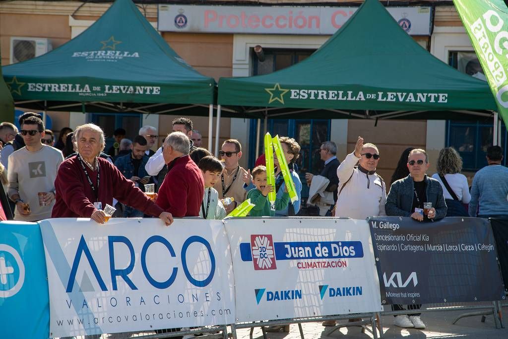 Vuelta Ciclista a Murcia: imágenes de la salida en Jumilla